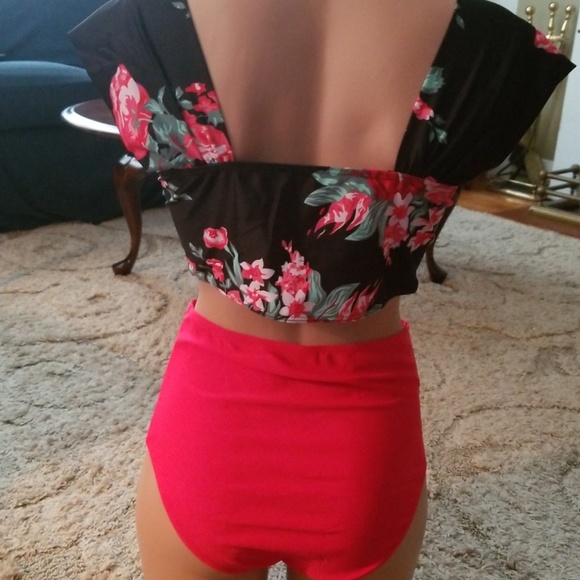 Hot Pink Rose Off Shoulder high waisted Bikini - Picture 3 of 4
